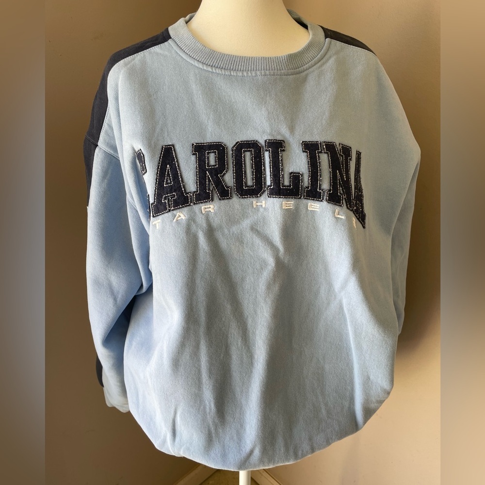 Women's Vintage 80's North Carolina Tarheels Crewneck Sweatshirt - Sz. L
